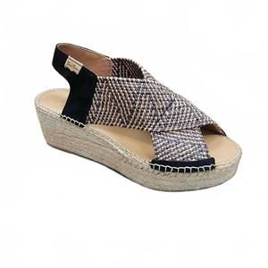 NEW TONI PONS women's masai sandal in black print